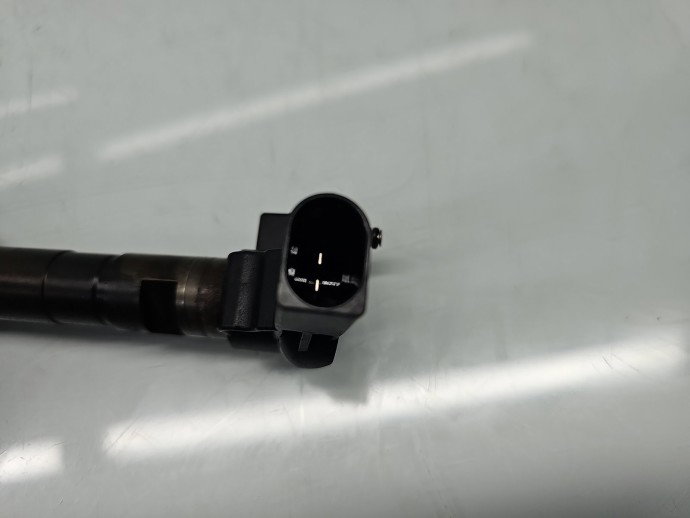 Injector AUDI A4 (8K2, B8) [Fabr 2008-2015] 03L130277 2.0 TDI CEGA 125KW / 170CP