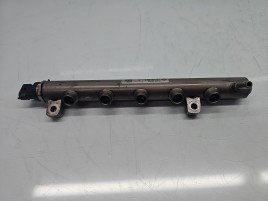 Rampa injectoare Nissan Qashqai [Fabr 2007-2014] 175216420R 1.6 dCi R9M4022 96KW / 130CP