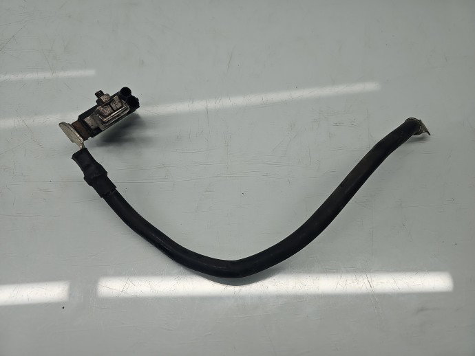 Borna baterie (-) Mercedes Clasa S (W221) [Fabr 2005-2013] A2215420718