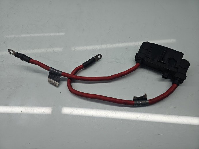 Borna baterie (+) cu capsa Mercedes Clasa S (W221) [Fabr 2005-2013] A0009822323