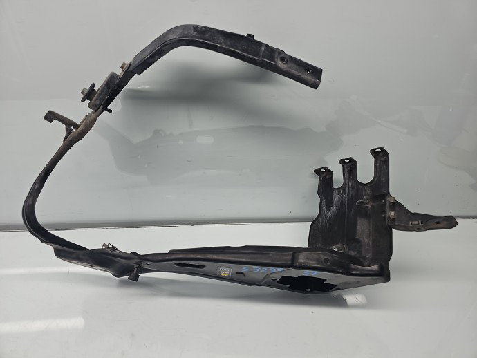 Suport far stanga Mercedes Clasa S (W221) [Fabr 2005-2013] Berlina  A2048173420