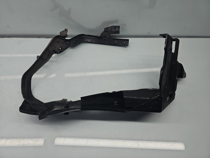 Suport far dreapta Mercedes Clasa S (W221) [Fabr 2005-2013] Berlina  A2048173420