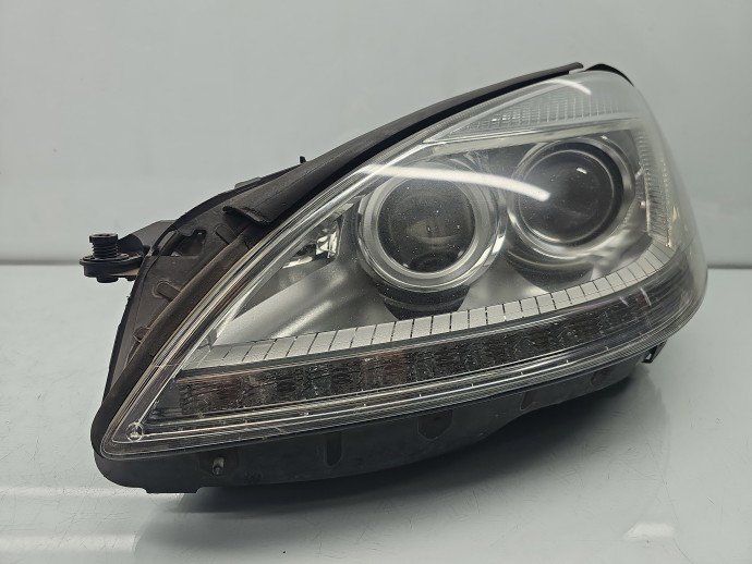 Far stanga Mercedes Clasa S (W221) [Fabr 2005-2013] Berlina  OEM