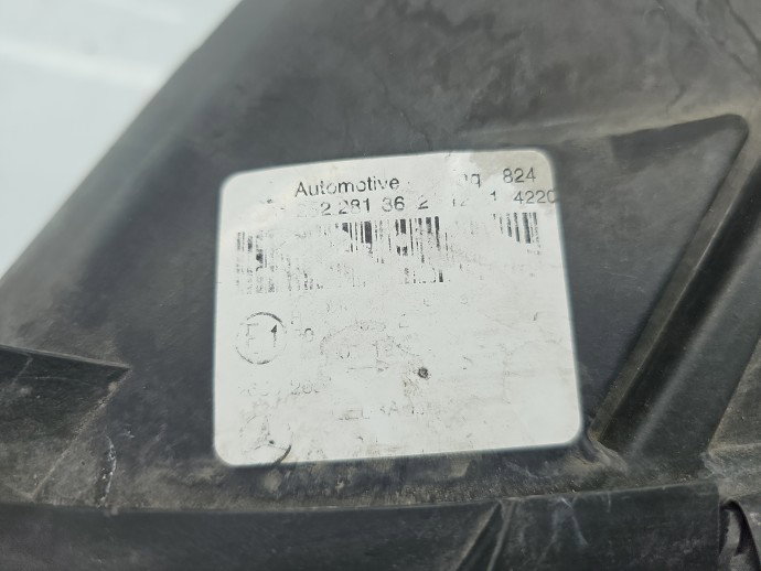 Far stanga Mercedes Clasa S (W221) [Fabr 2005-2013] Berlina  OEM