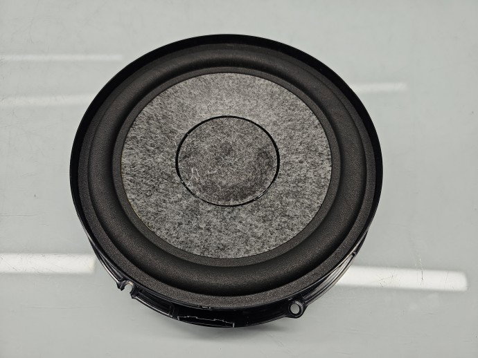 Boxa stanga fata Volkswagen Touareg (7LA, 7L6) [Fabr 2003-2010] 7E0035411A