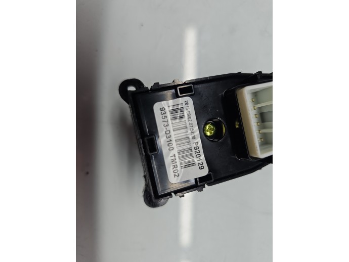 Buton reglaj oglinzi Hyundai Tucson (TL) [Fabr 2015-2020] 93573-D3100