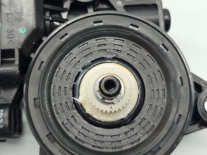 Motoras geam dreapta spate Hyundai Tucson (TL) [Fabr 2015-2020] SUV 83460-D7000