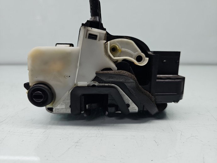 Broasca usa dreapta spate Opel Astra J [Fabr 2009-2015] Hatchback OEM