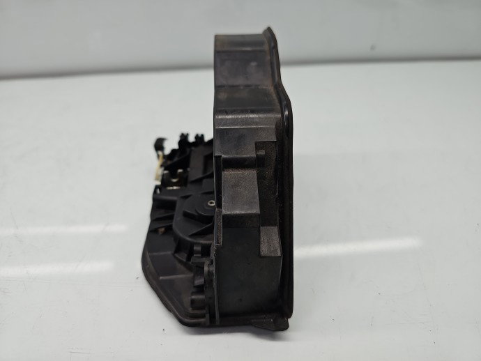 Broasca usa stanga spate Bmw 3 (F30) [Fabr 2012-2017] Sedan 7202147