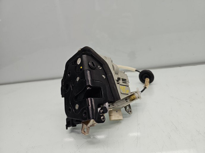 Broasca usa stanga spate PORSCHE Macan [Fabr 2014-2017] SUV  8K0839015C