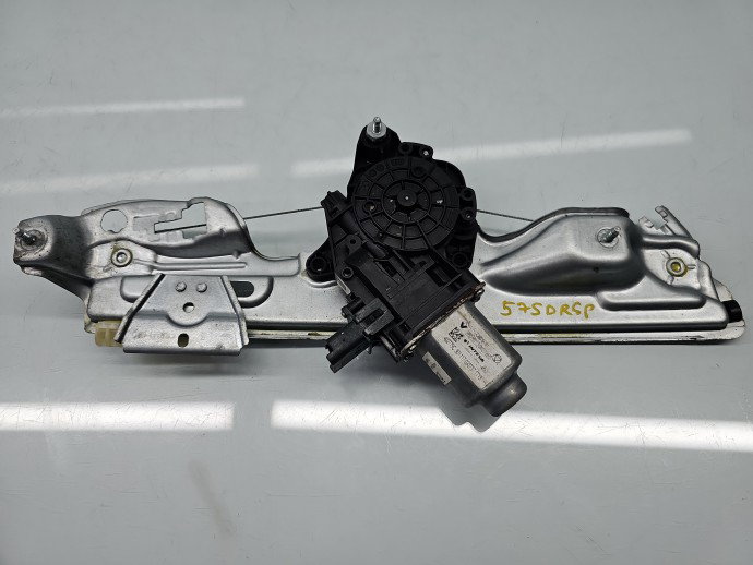 Macara electrica geam dreapta spate Renault Megane 4 [Fabr 2015-prezent] Hatchback 402779C