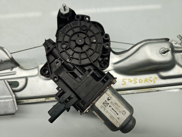 Macara electrica geam dreapta spate Renault Megane 4 [Fabr 2015-prezent] Hatchback 402779C