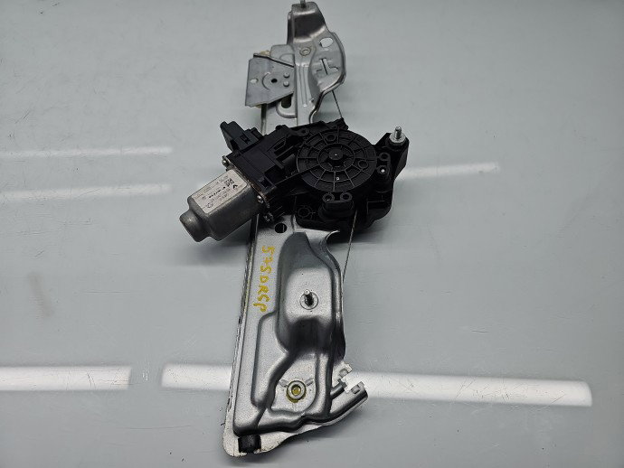 Macara electrica geam dreapta spate Renault Megane 4 [Fabr 2015-prezent] Hatchback 402779C