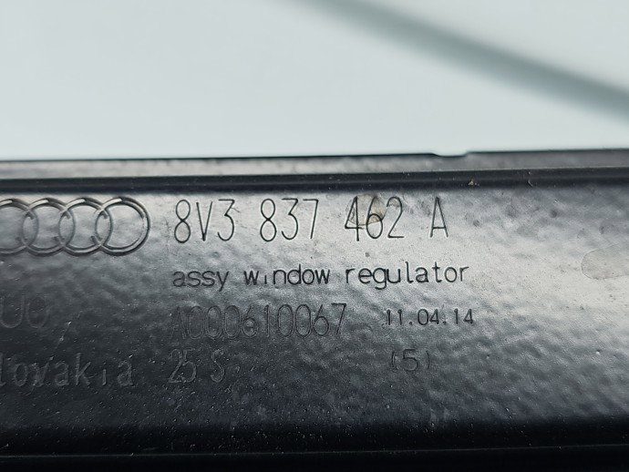 Macara electrica geam dreapta fata AUDI A3 (8V1) [Fabr 2012-prezent] Hatchback S-line 8V3837462A