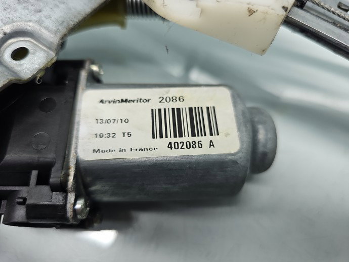 Macara electrica geam dreapta fata Renault Kangoo 2 [Fabr 2008-prezent] LCV 402086A
