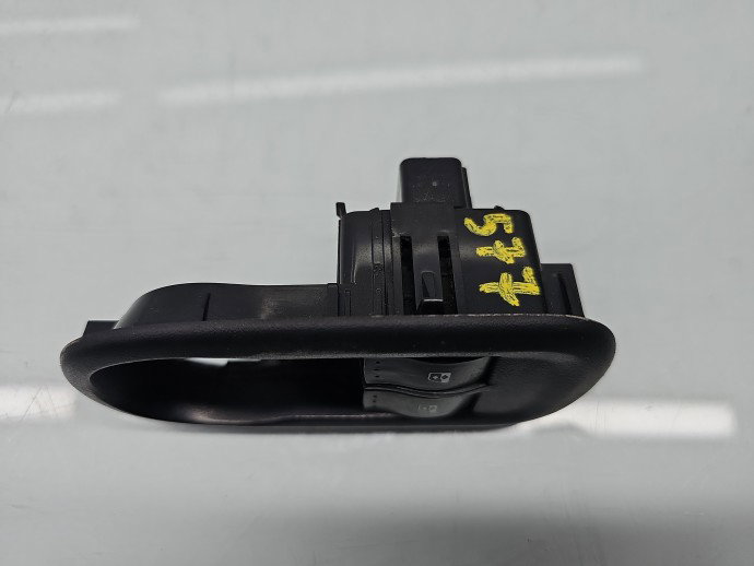 Butoane comanda geamuri sofer Renault Kangoo 2 [Fabr 2008-prezent] 8200637849
