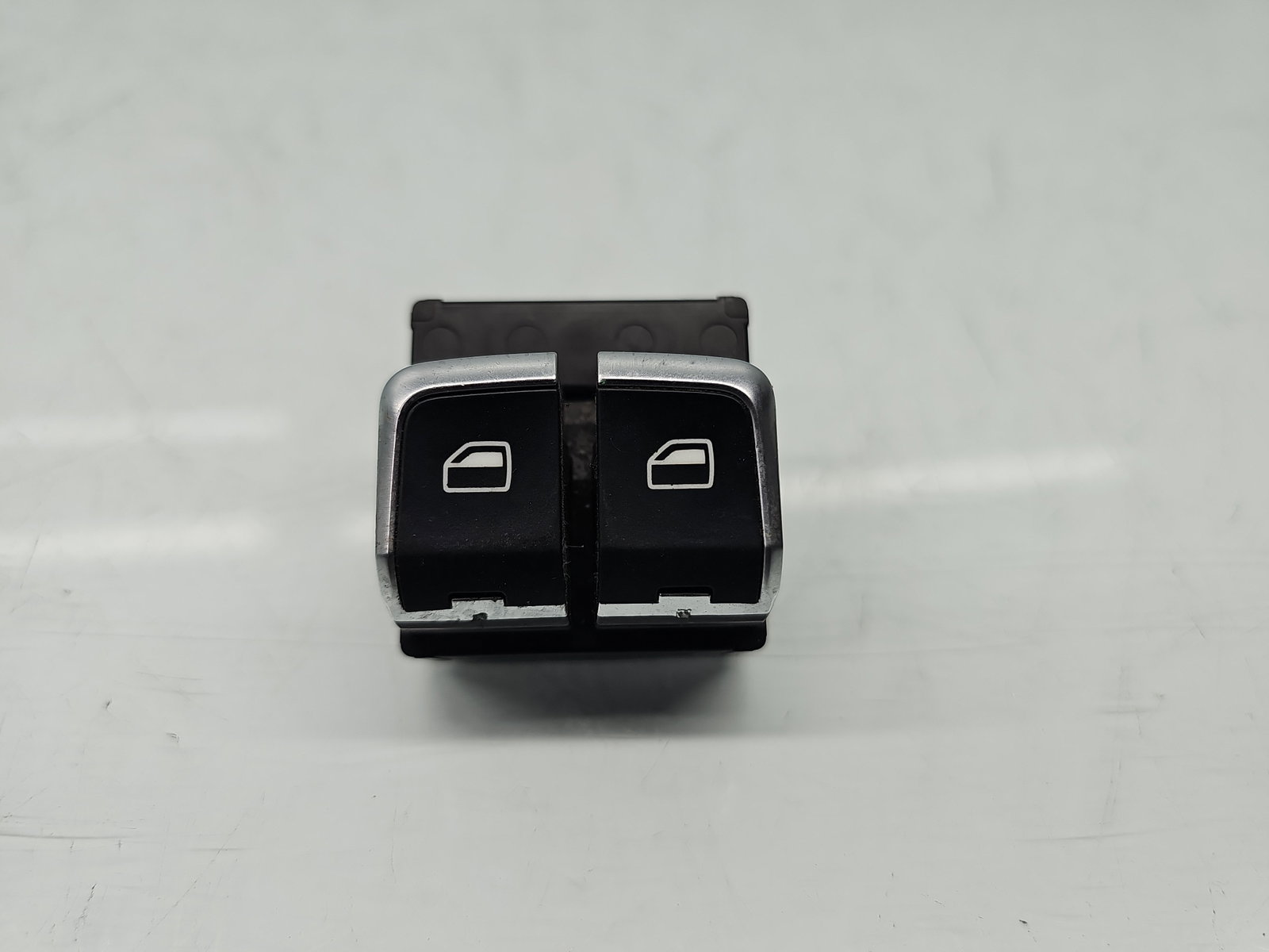 Butoane comanda geamuri sofer AUDI A3 (8V1) [Fabr 2012-prezent] 8V0959851C