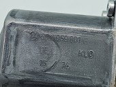 Motoras geam dreapta fata AUDI A3 (8V1) [Fabr 2012-prezent] Hatchback S-line 5Q0959801B