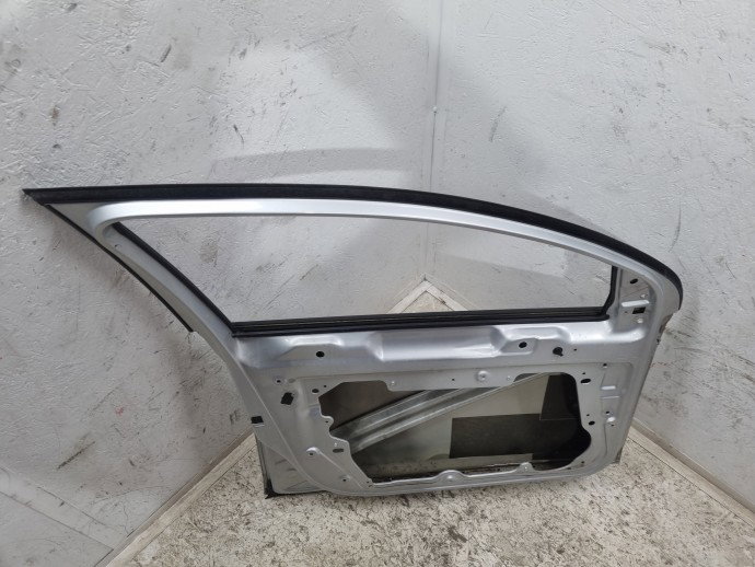 Usa stanga fata Volkswagen Golf 6 (5K1) [Fabr 2009-2013] Hatchback LA7W