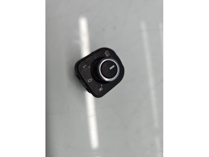 Buton reglaj oglinzi Volkswagen Tiguan (5N) [Fabr 2007-2016] 5K2959565