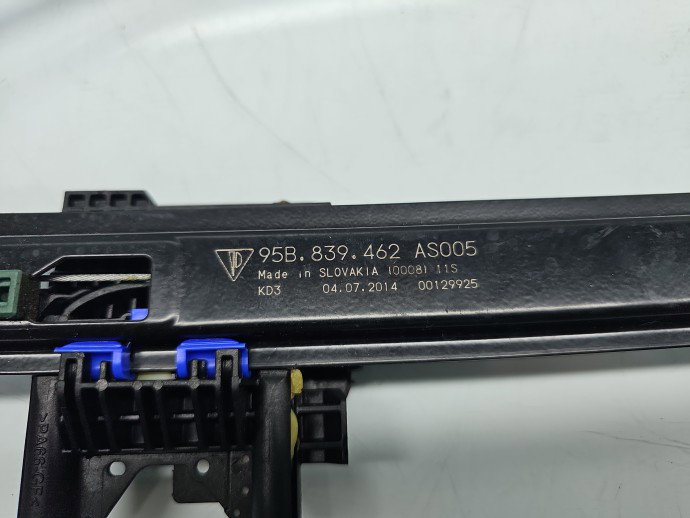 Macara electrica geam dreapta spate PORSCHE Macan [Fabr 2014-2017] SUV 95B839462