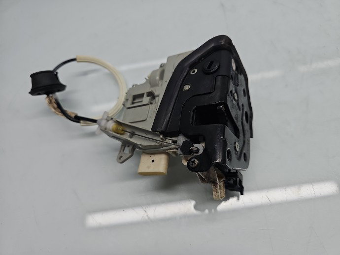 Broasca usa dreapta spate PORSCHE Macan [Fabr 2014-2017] SUV 8K0839016C