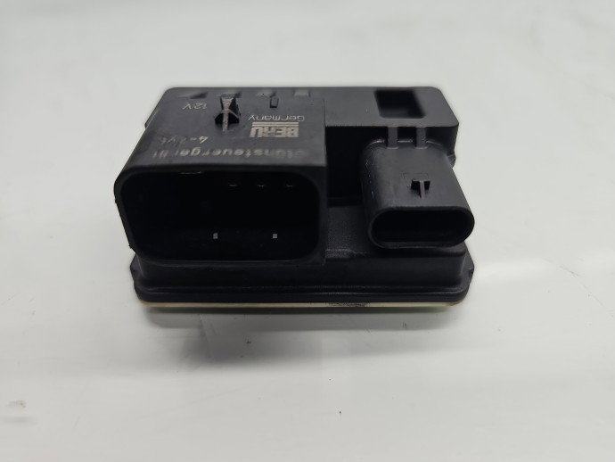Releu Bmw 3 (F30) [Fabr 2012-2017] 8570087