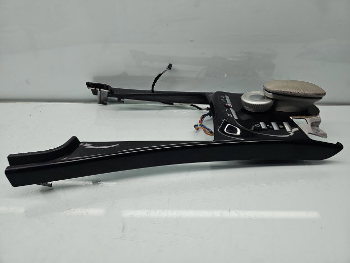 Consola centrala Mercedes Clasa S (W221) [Fabr 2005-2013] A2219054500