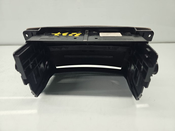 Scrumiera Mercedes Clasa S (W221) [Fabr 2005-2013] A2216800834