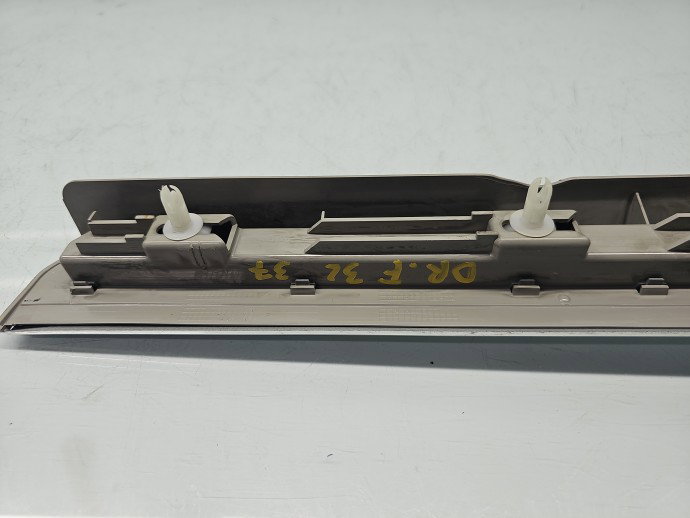 Ornament prag dreapta fata Mercedes Clasa S (W221) [Fabr 2005-2013] Berlina  A2216800235