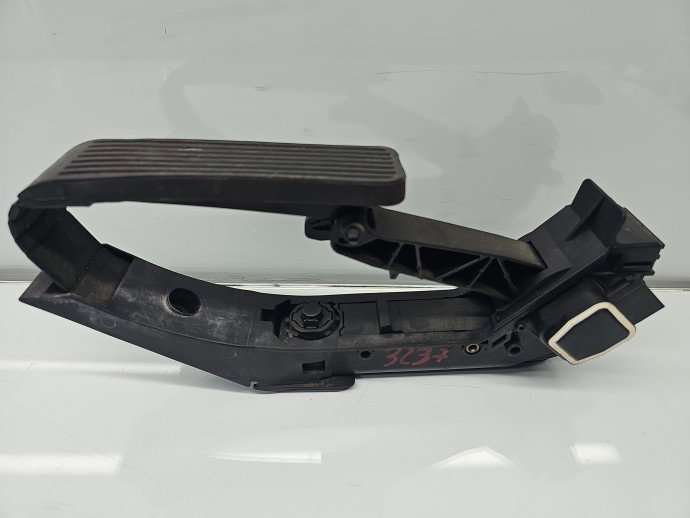 Pedala acceleratie Mercedes Clasa S (W221) [Fabr 2005-2013] A2203000104