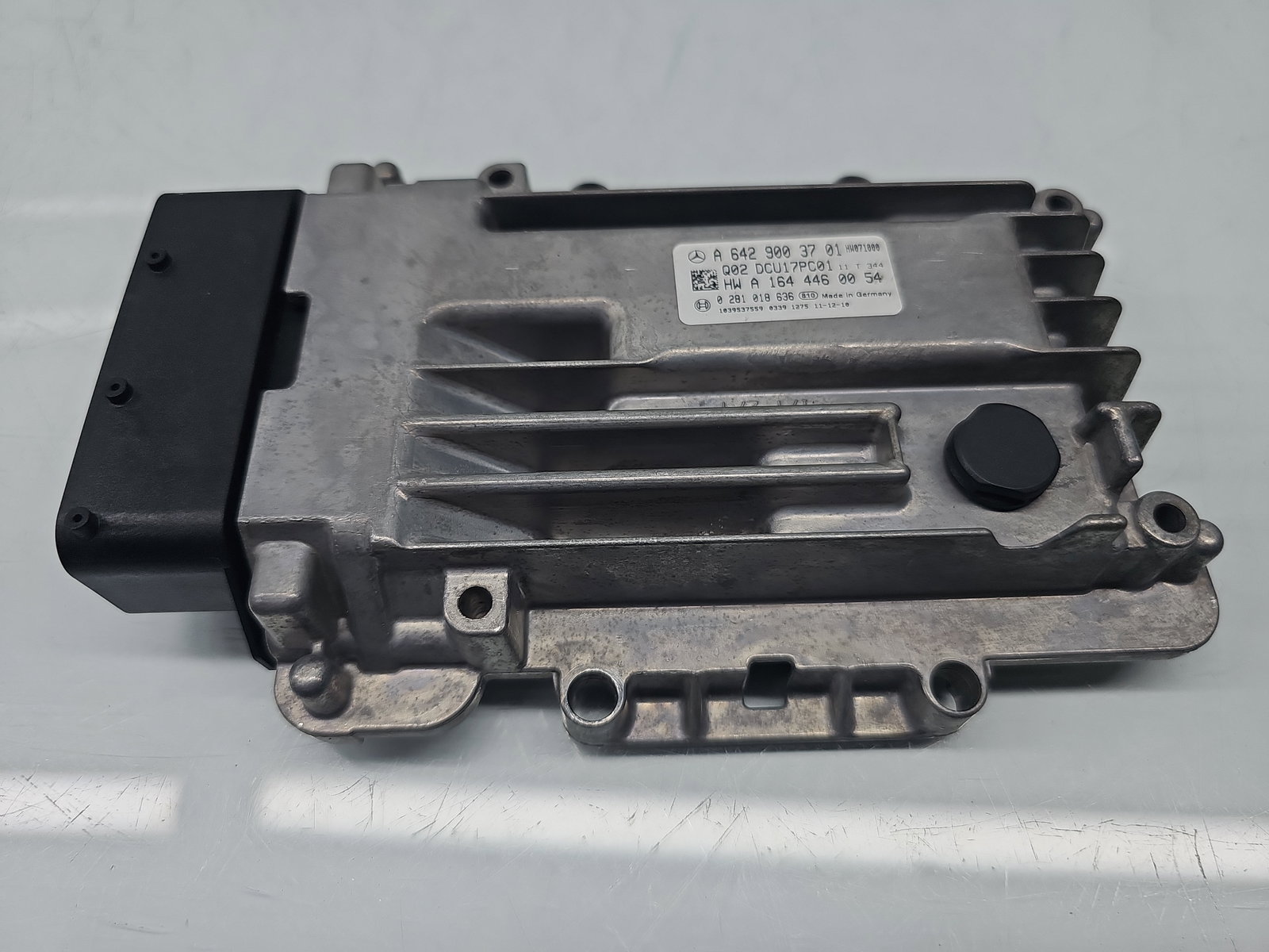 Calculator ECU Adblue Mercedes Clasa S (W221) [Fabr 2005-2013] A6429003701 3.0 CDI 642862 190KW / 258CP