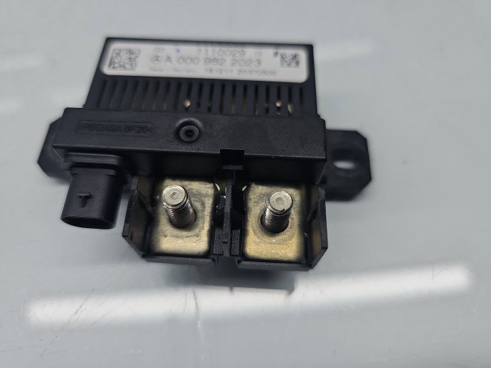 Modul confort Mercedes Clasa S (W221) [Fabr 2005-2013] A0009822023