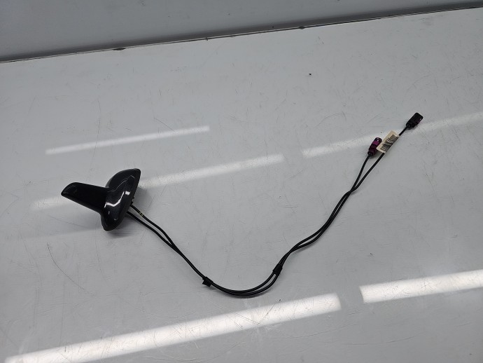 Antena Mercedes Clasa S (W221) [Fabr 2005-2013] 2218205675