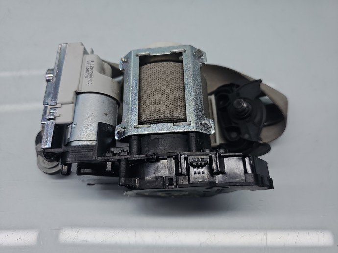 Centura dreapta fata Mercedes Clasa S (W221) [Fabr 2005-2013] A2218600686