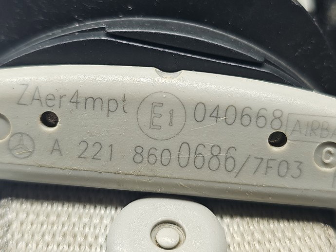 Centura dreapta fata Mercedes Clasa S (W221) [Fabr 2005-2013] A2218600686