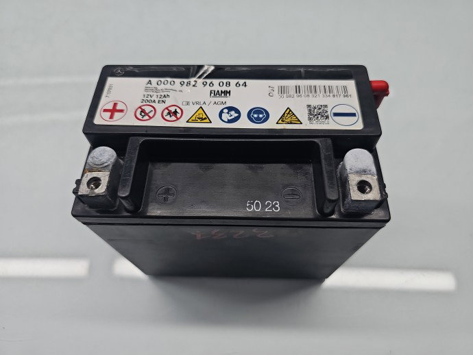Baterie pornire Mercedes Clasa S (W221) [Fabr 2005-2013] A0009829608 3.0 CDI 642862190KW / 258CP