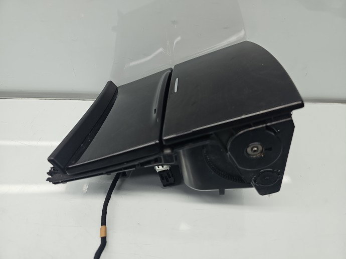 Scrumiera Mercedes Clasa S (W221) [Fabr 2005-2013] A2216801410