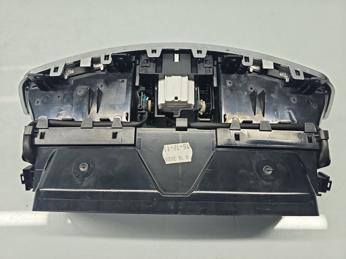 Grila aerisire centrala Mercedes Clasa S (W221) [Fabr 2005-2013] 05569-000