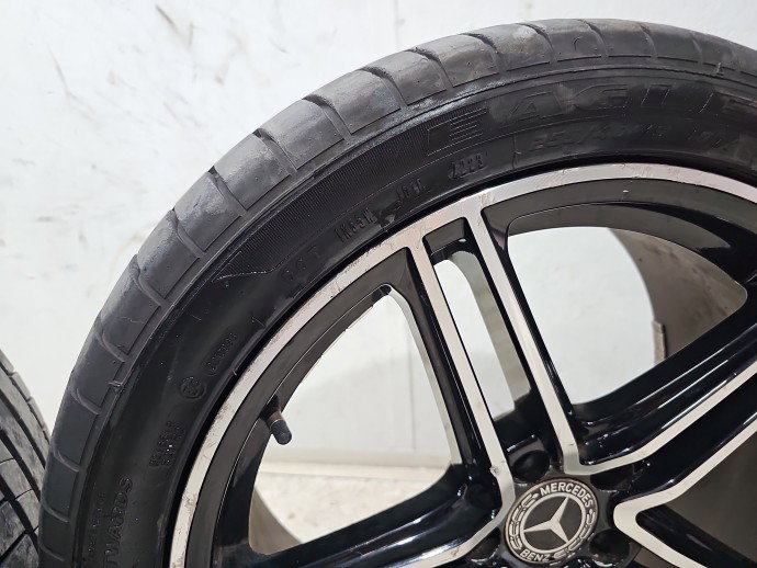 Set jante cu anvelope Mercedes Clasa S (W221) [Fabr 2005-2013] Berlina  OEM