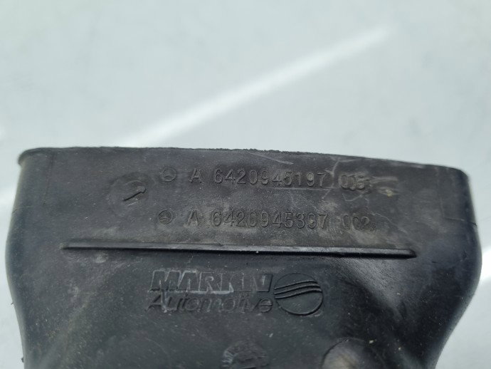 Tub admisie aer Mercedes Clasa S (W221) [Fabr 2005-2013] A6420945197 005 3.0 CDI 642862 190KW / 258CP