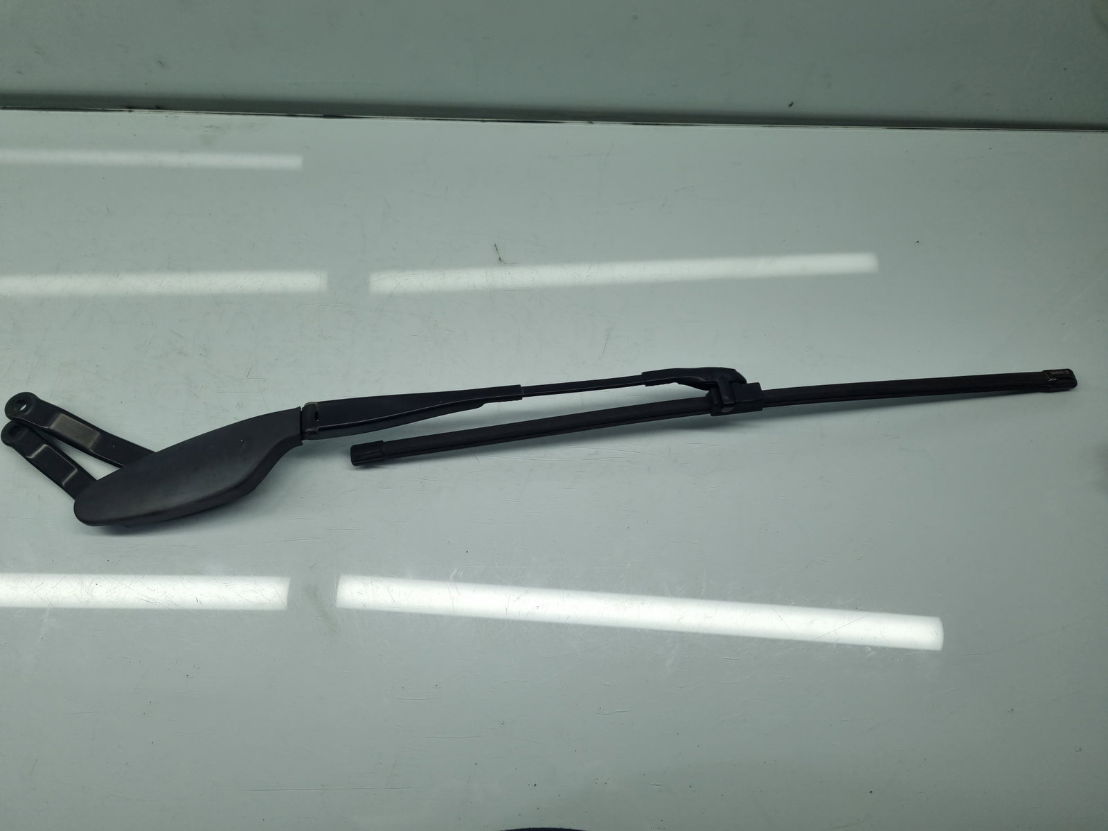 Brat stergator parbriz dreapta Mercedes Clasa S (W221) [Fabr 2005-2013] A2218200244