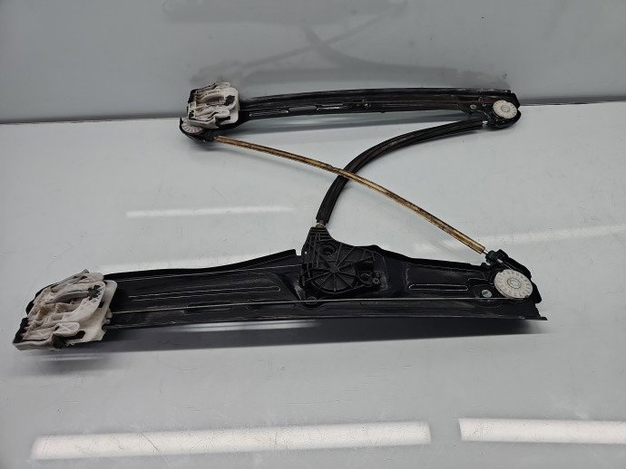Macara electrica geam dreapta fata Bmw X3 (F25) [Fabr 2010-2017] SUV Pachet M 7205852