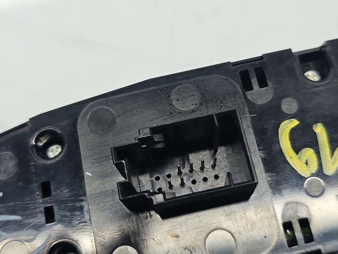 Butoane comanda geamuri sofer Bmw X3 (F25) [Fabr 2010-2017] 9208111