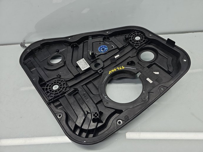 Macara electrica geam dreapta spate Hyundai Tucson (TL) [Fabr 2015-2020] SUV 83480-D7110