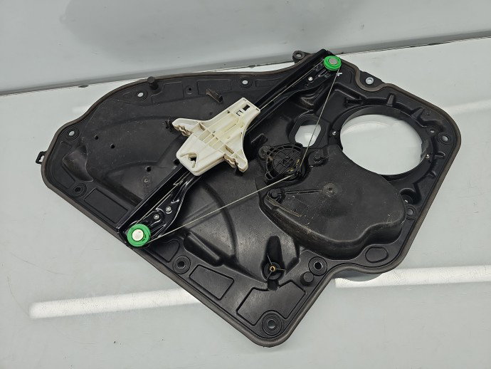 Macara electrica geam stanga spate Volkswagen Golf 6 (5K1) [Fabr 2009-2013] Hatchback 5K4839729J
