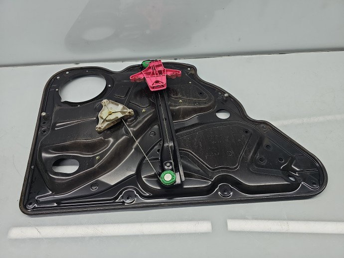 Macara electrica geam dreapta spate Volkswagen Passat B7 (362) [Fabr 2010-2014] Sedan 3AA839756