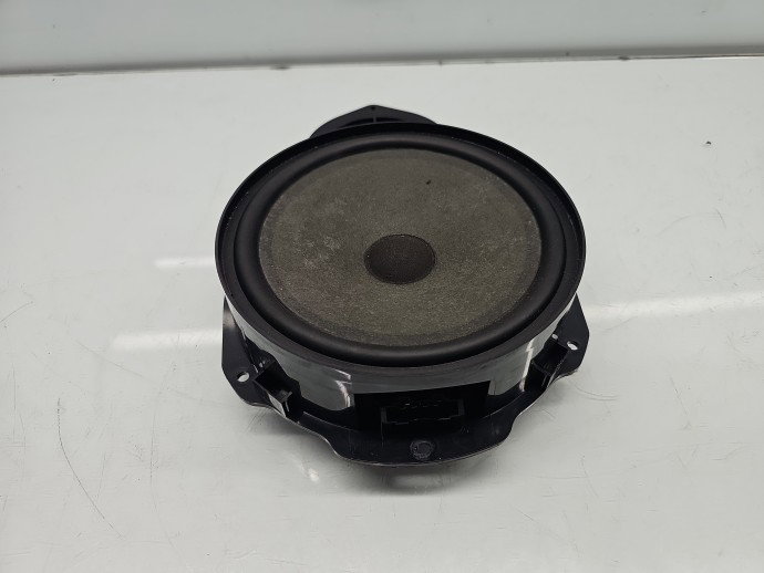 Boxa dreapta fata Volkswagen Passat CC (358) [Fabr 2012-2016] 3C8035454