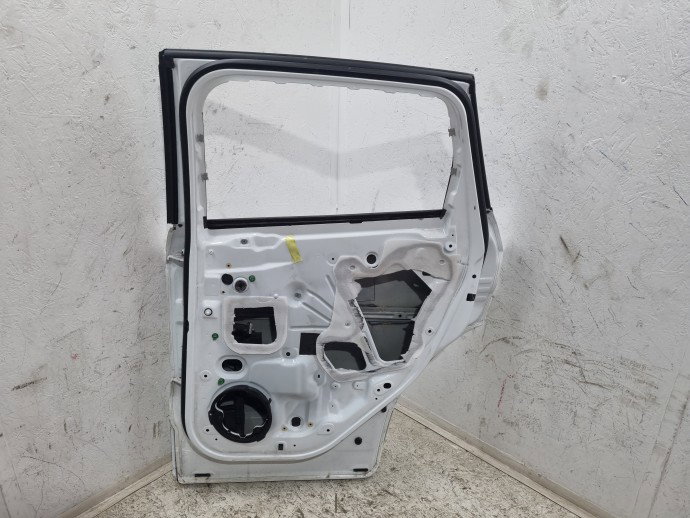 Usa dreapta spate Ford Kuga II [Fabr 2012-prezent] SUV Titanium Frozen White