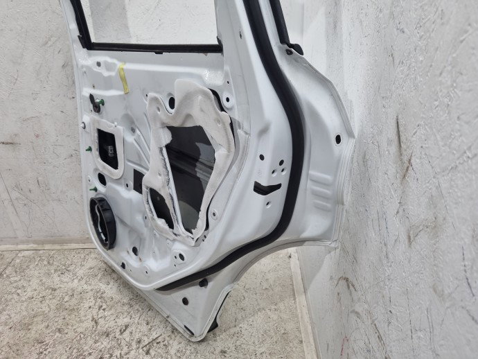 Usa dreapta spate Ford Kuga II [Fabr 2012-prezent] SUV Titanium Frozen White